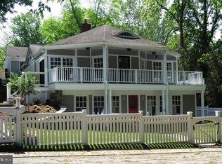 6001 Yale Ave, Glen Echo, MD 20812