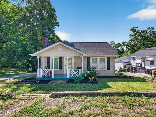 104 Buddin St, Easley, SC 29640