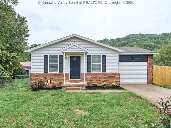5 Aspen Ln, Saint Albans, WV 25177