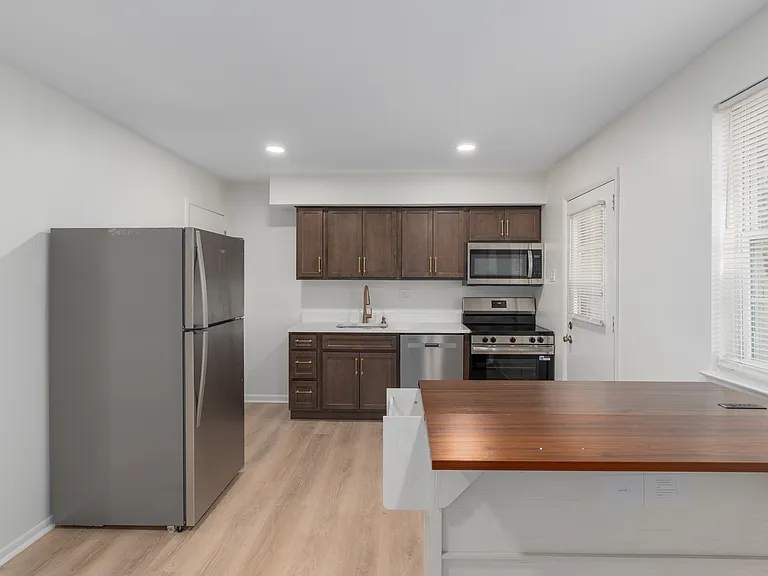 305 S Warminster Rd #D3 — Photo 1