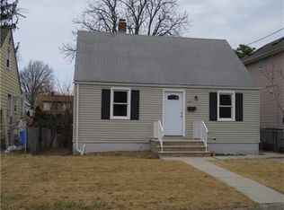 384 Ashley St, Perth Amboy, NJ
