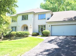 6S211 New Hope Rd, Naperville, IL 60540