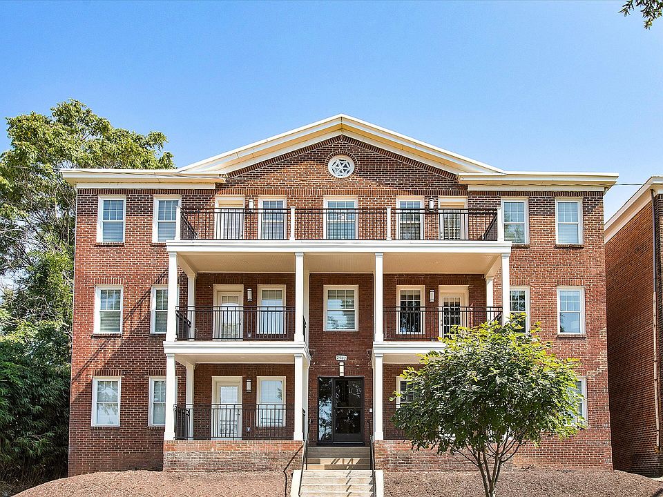 1st image of 2902 Idlewood Ave #11074764
