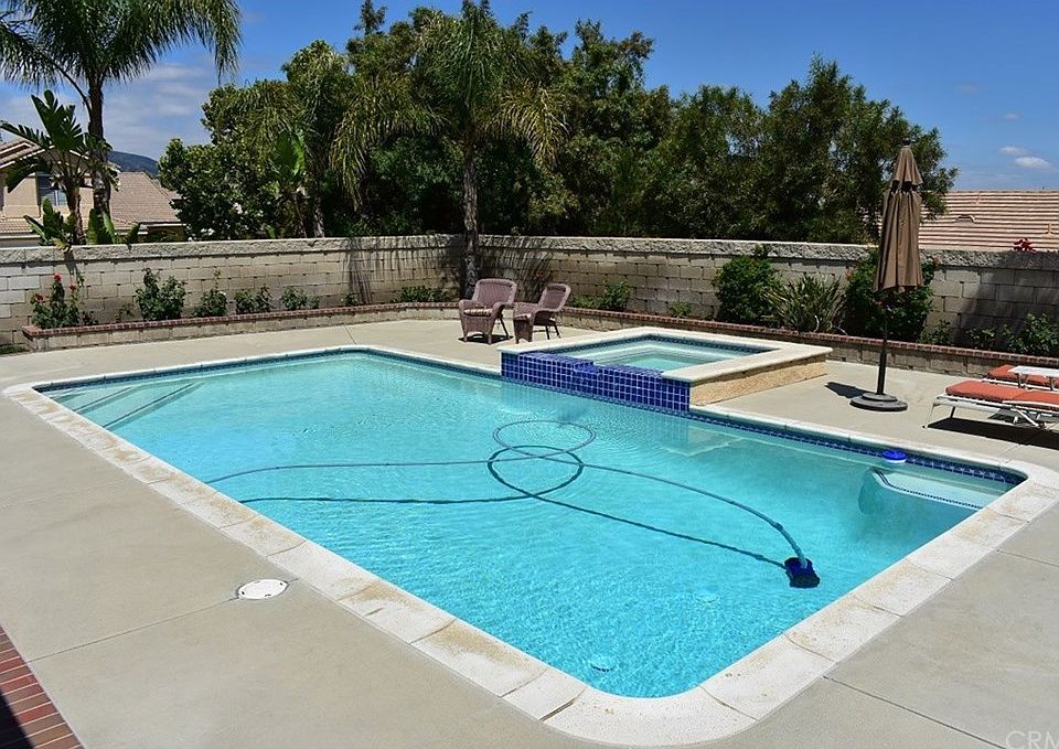 1st image of 251 Sierra Madre Way
