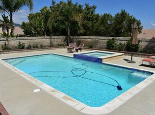 251 Sierra Madre Way, Corona, CA 92881