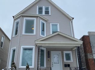 3706 N Kimball Ave #2, Chicago, IL 60618