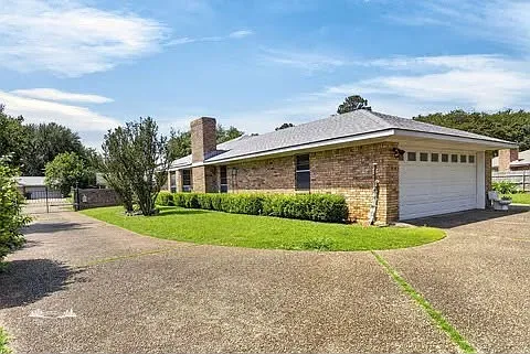 2313 Wesley Cir — Photo 18
