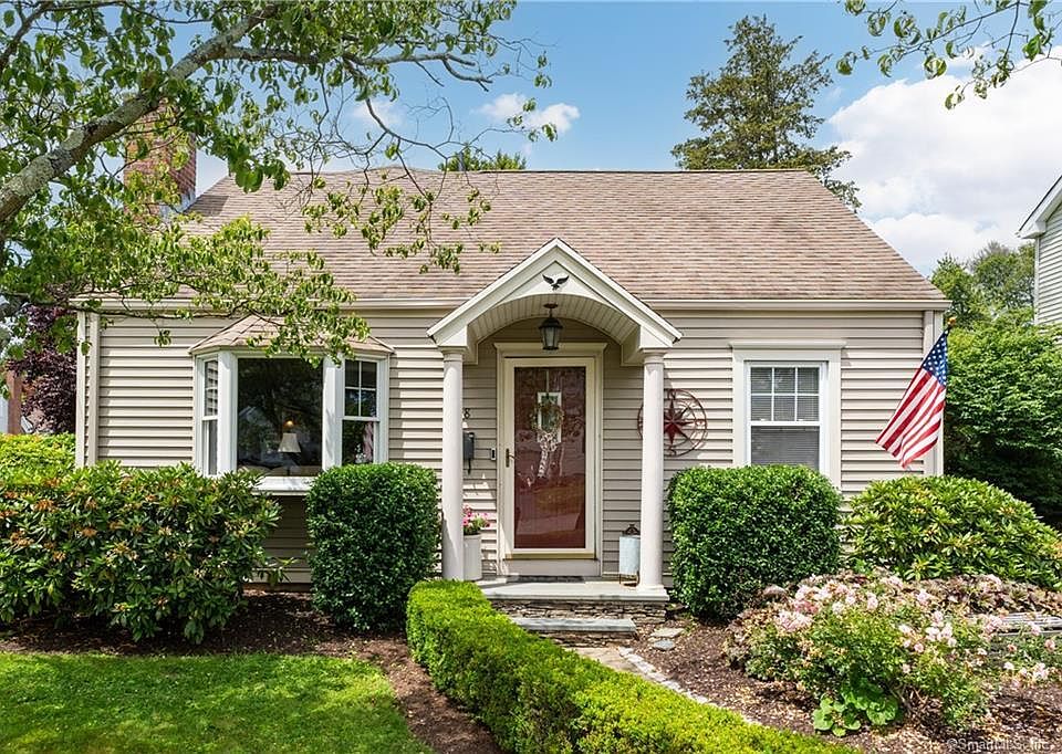 98 Newton St, Stratford, CT 06614 Zillow