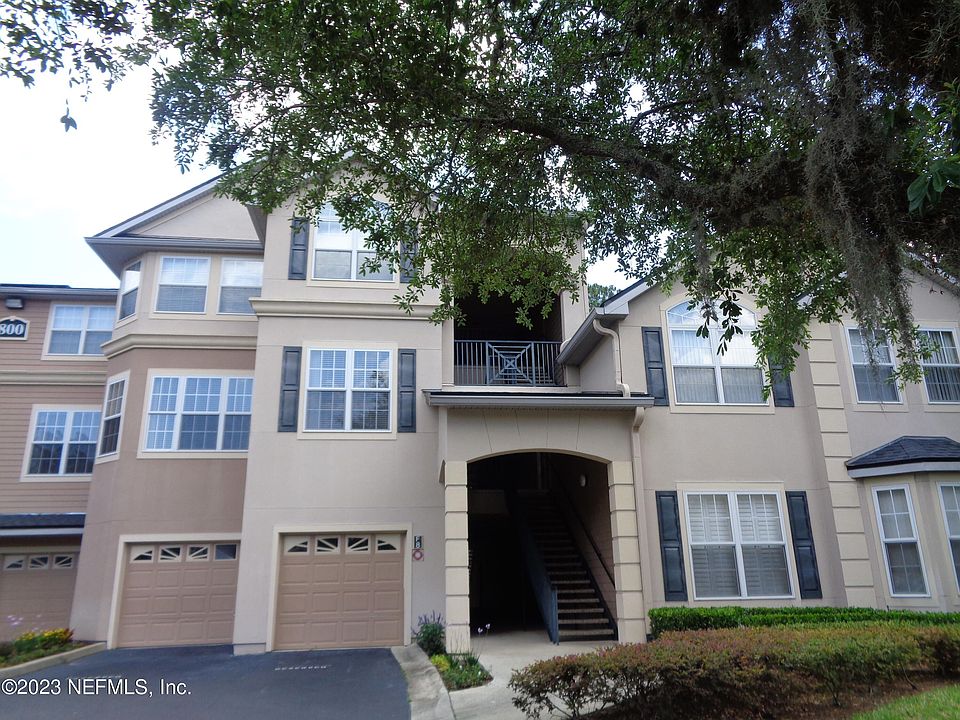 1st image of 13810 N Sutton Park Dr #829