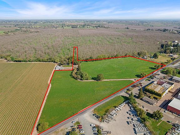 4th image of 12521 Locke Rd