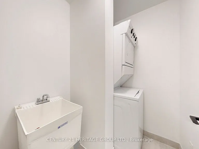 8888 Yonge St #103-L/W — Photo 41