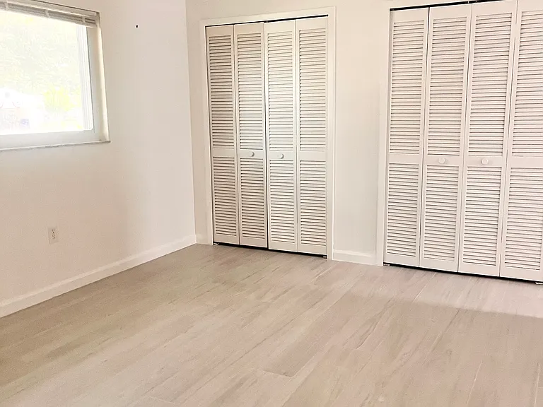 2420 Briar Oak Cir — Photo 50