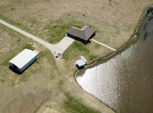 757 S Meridian Rd, Wellington, KS 67152