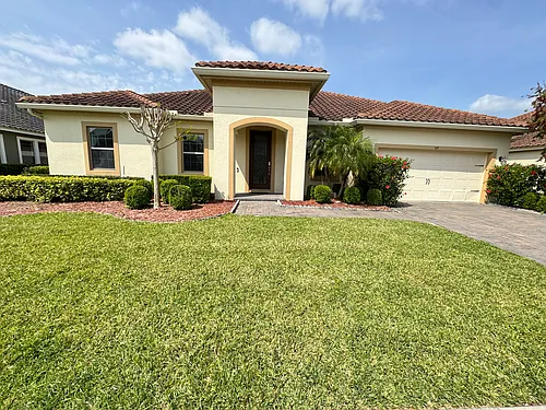 512 Cinder Point Photo 1