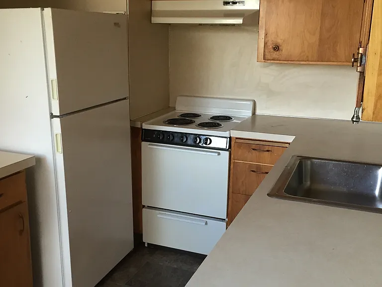 6214 9th Ave NE — Photo 5