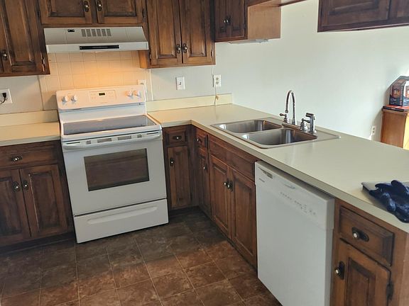 3rd image of 1006 NW Porter Ct #1006