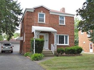 1332 Portsmouth Ave, Westchester, IL 60154