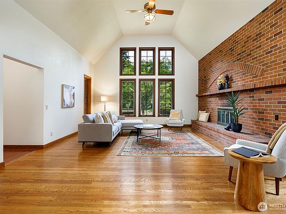 5th image of 6573 NE Windermere Road