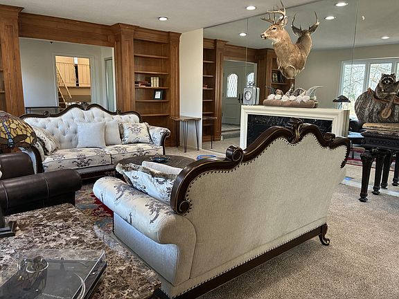 5th image of 23 Evergreen Rd