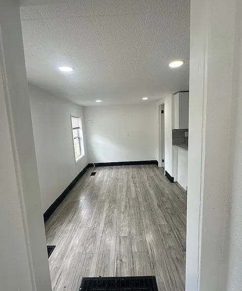 118 Highland Ave #2 — Photo 2