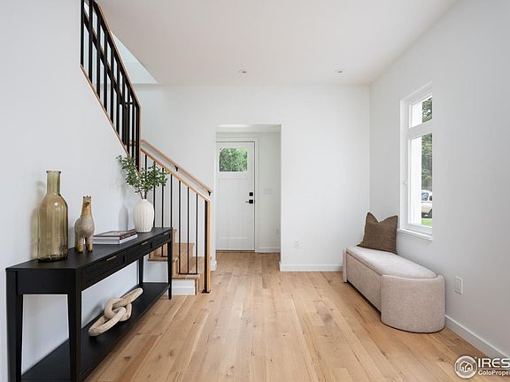 4th image of 934 Spruce St