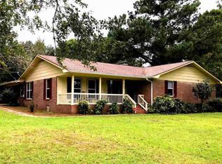 5023 Valley Farm Rd, Tallahassee, FL 32303