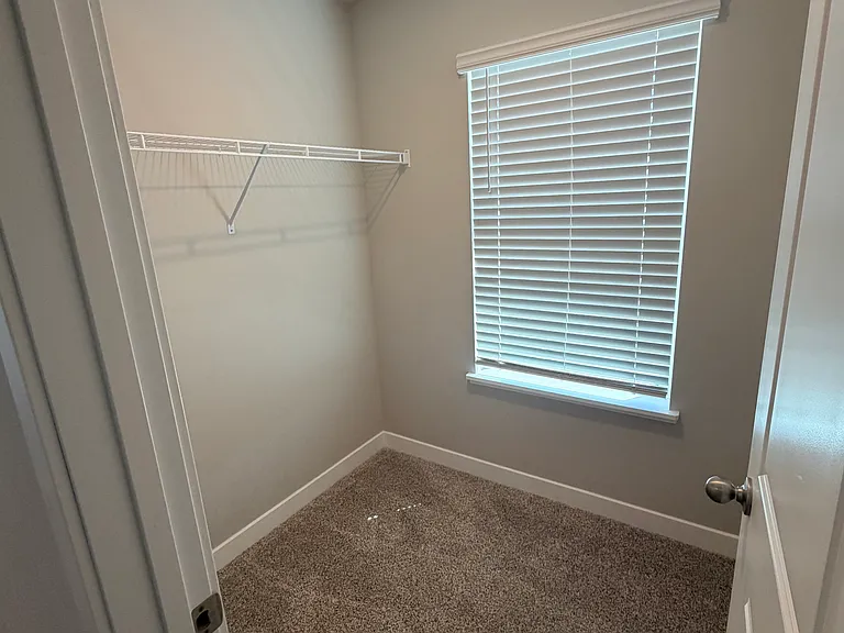 17033 Dysart Pl — Photo 15