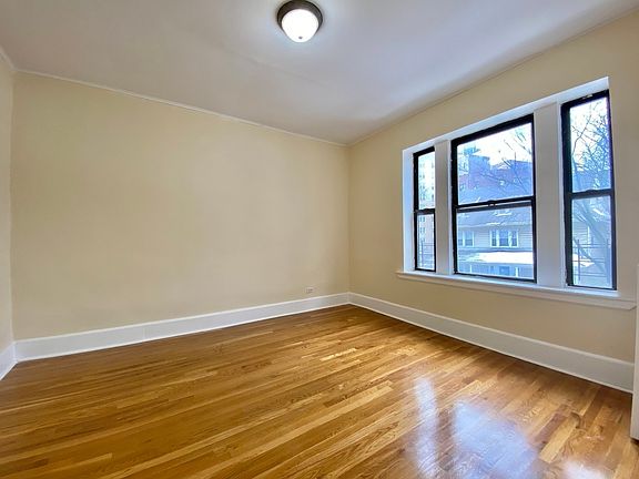 3rd image of 81 Crooke Ave #A22