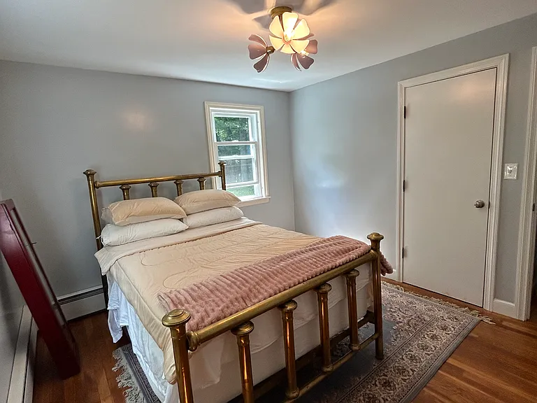322 Reservoir St — Photo 12