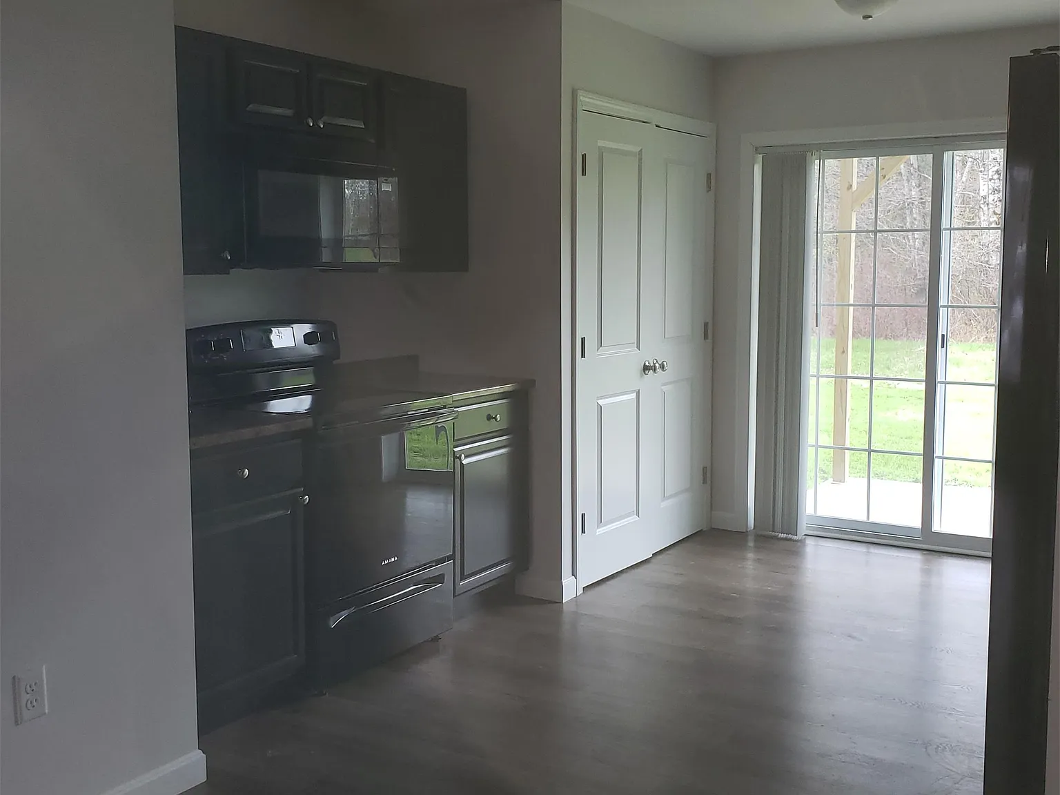 40 Horseback Road - Unit 7 — Photo 3