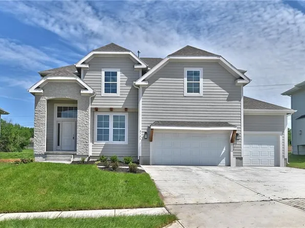 2726 W Dartmouth St, Olathe, KS 66061