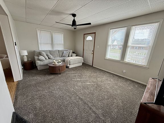 4th image of 200 N Pine St #202