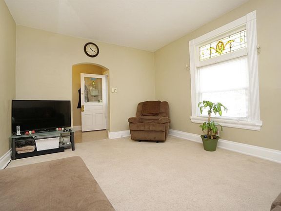 3rd image of 312 Purcell Ave