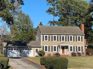 108 Windmere Dr, Colonial Heights, VA 23834