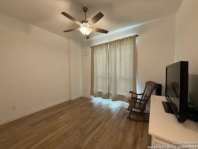 2216 Prado Dr — Photo 28