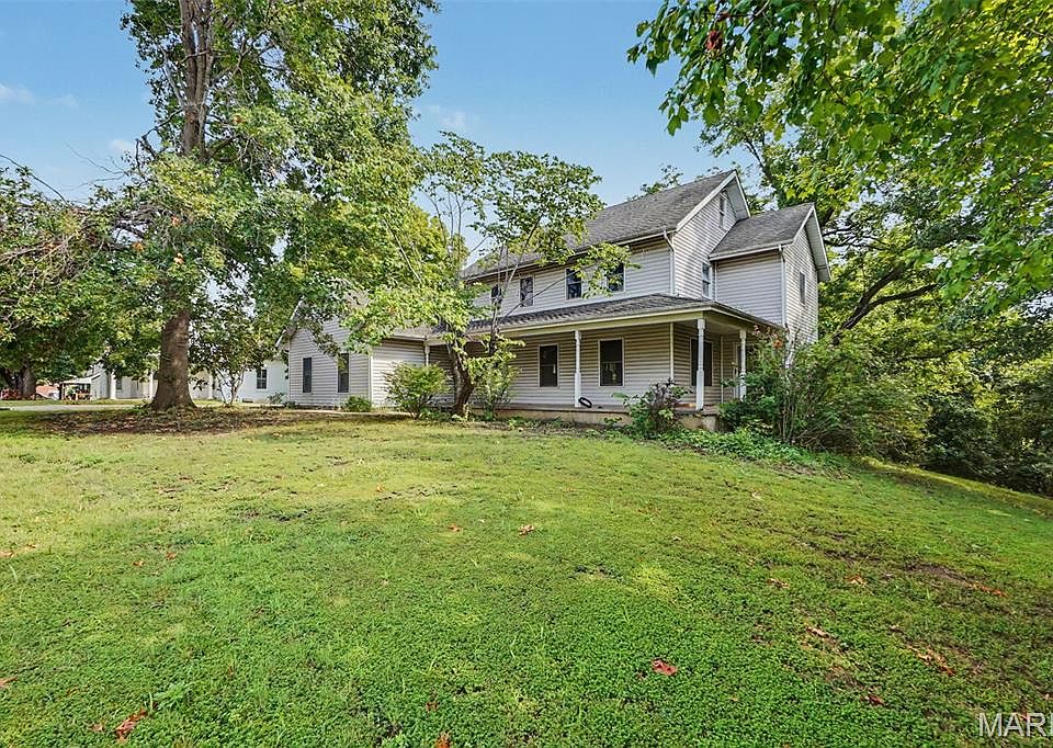 1st image of 408 Miller St