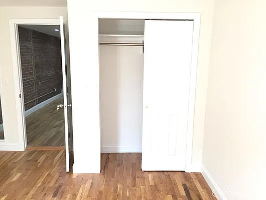 Rented by City Connections Realty | media 37