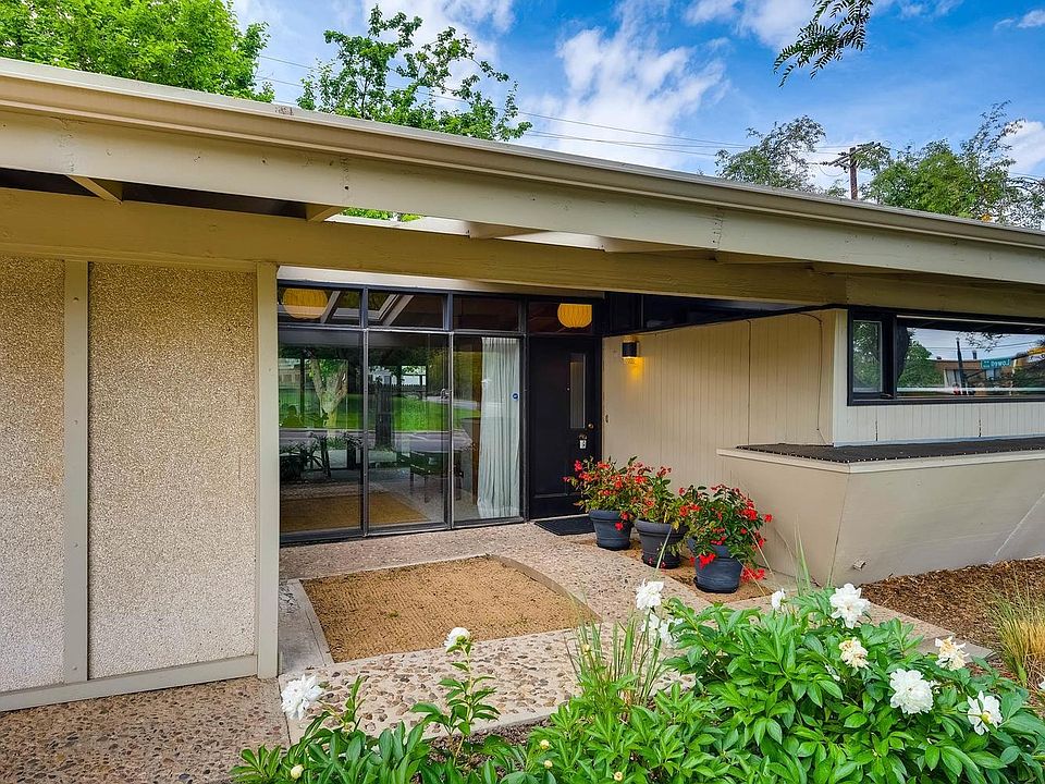 1st image of 3605 W Berry Ave
