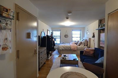 4th image of 525 E 5th St APT 5B