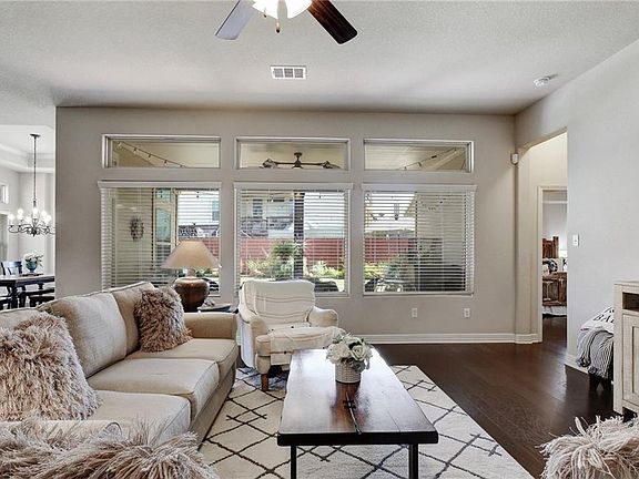 5th image of 3113 Barker Cypress