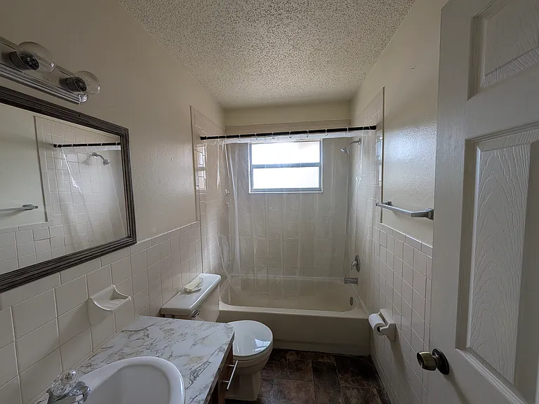 6202 Illinois Ave — Photo 6