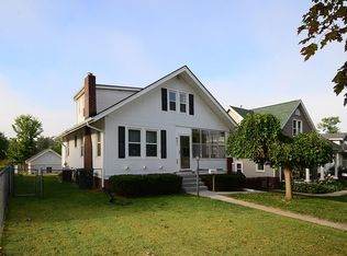 621 Oakland Dr, Council Bluffs, IA 51503