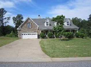 908 Relaxed Way, Winder, GA 30680