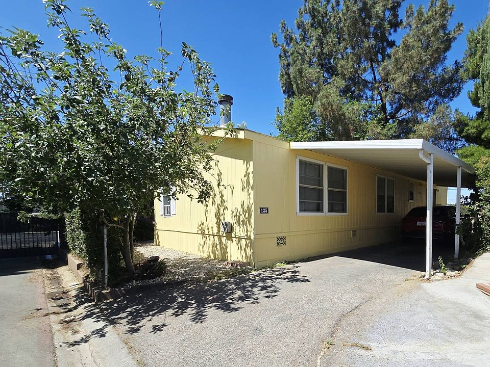 1st image of 1425 Cherry Ave Space 135