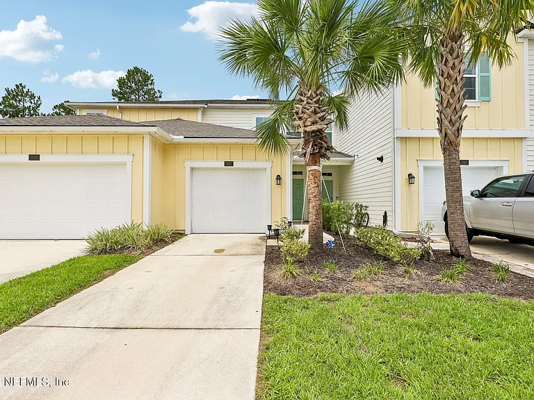 593 Coastline Way — Photo 2