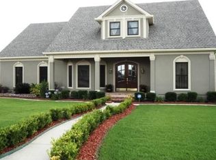 5750 Eastover Dr, New Orleans, LA 70128