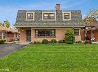 705 Forestview Ave, Park Ridge, IL 60068