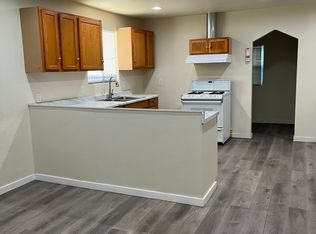 1585 Sebastopol Rd #B, Santa Rosa, CA 95407