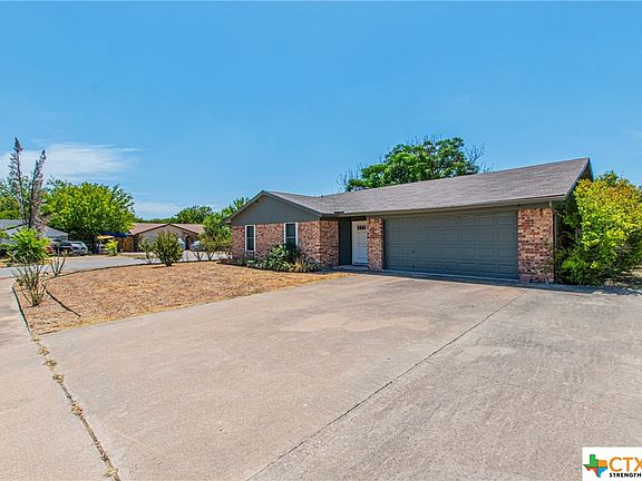 2nd image of 2402 Hunt Dr