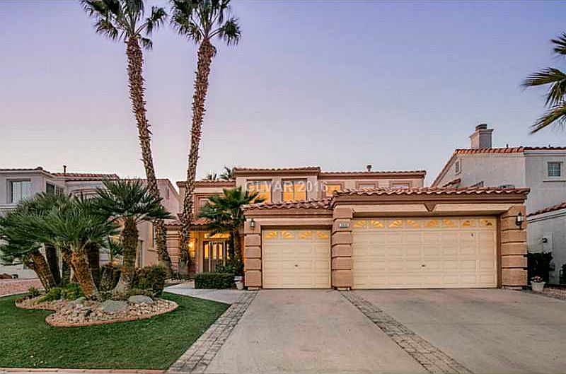1st image of 2609 Surfwood Dr